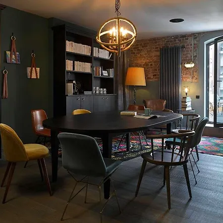 25Hours Hotel Altes Hafenamt 
